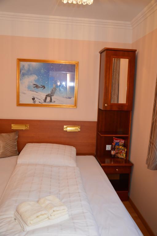 Private Room Pyrkerstrasse バート・ホーフガシュタイン 部屋 写真